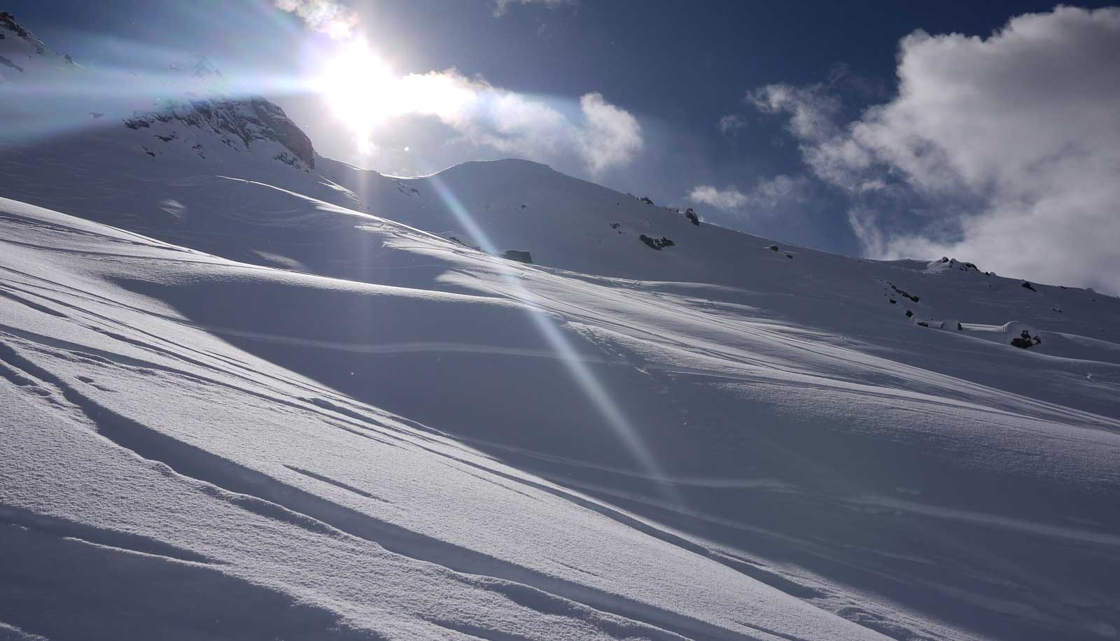 Paysage grandiose du matin réservé aux lève-tôt